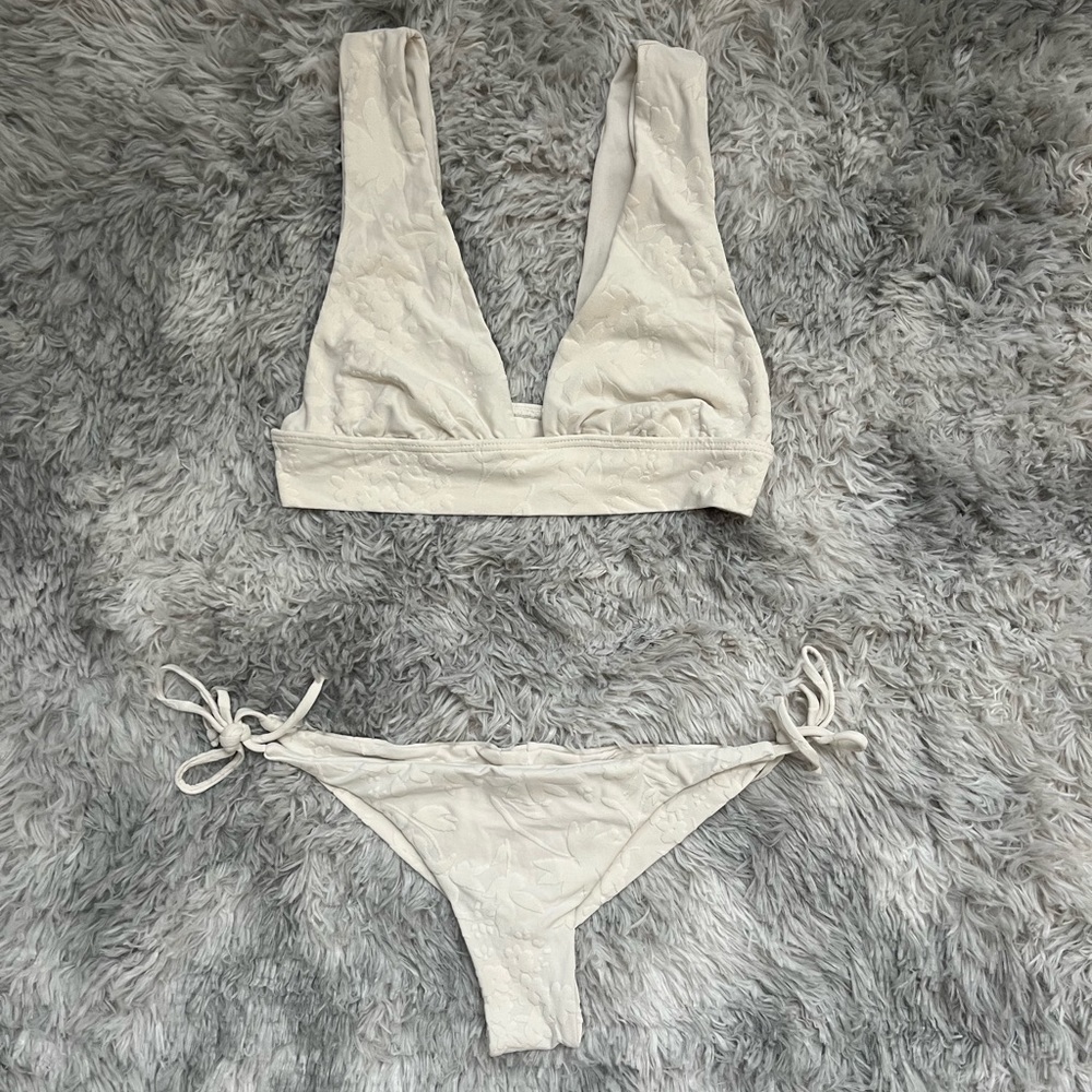 Billabong White Bikini with floral design size medium